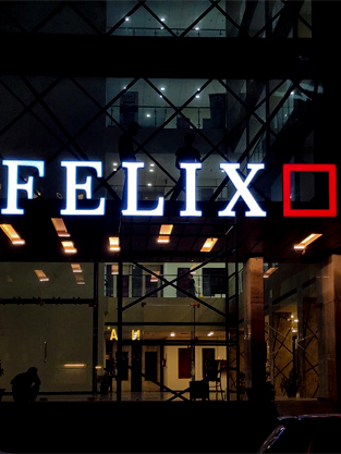 Glow Signage Advertising - Felixo